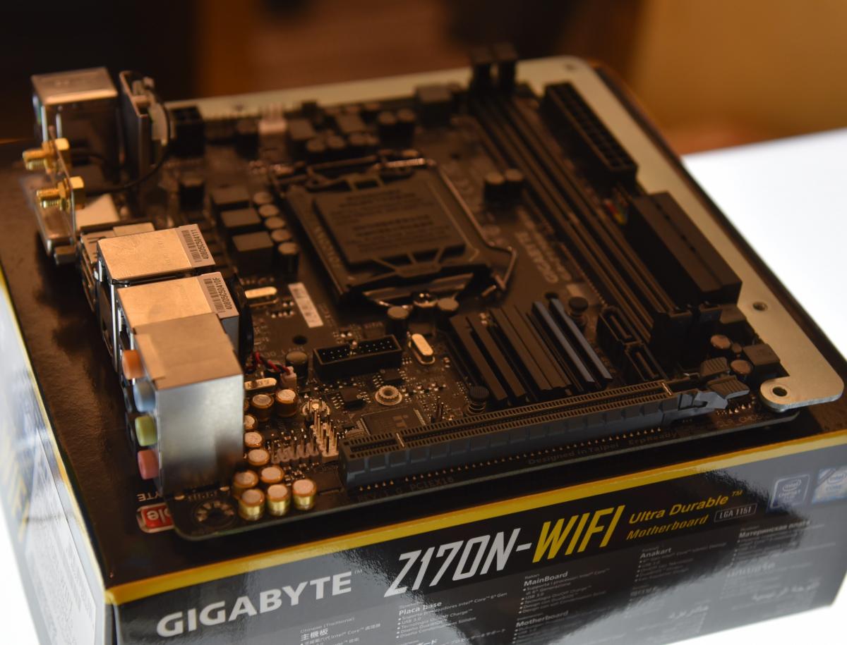Corsair Bulldog Motherboard | The Tech Buyer's Guru